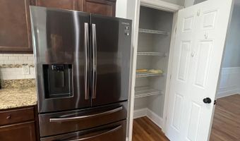 127 Lightwater Dr, Aberdeen, NC 28315