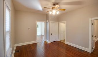 815 Hawley Ave, Alton, IL 62002