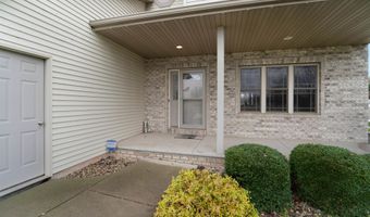 N9115 HEDGEROW Drive, Appleton, WI 54915