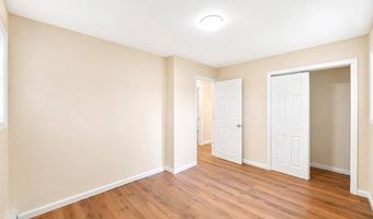 41 Madison Ave, Amityville, NY 11701
