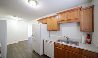 1460 Towne Square Ter, Athens, GA 30607