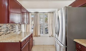 8703 VILLAGE GREEN Ct, Alexandria, VA 22309