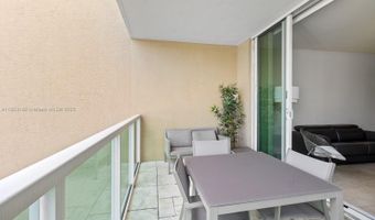 3340 NE 190th St 405, Aventura, FL 33180