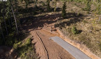 15618 S WAVE Rd, Mulino, OR 97042