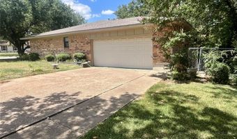 329 Azalea Dr, Sulphur Springs, TX 75482