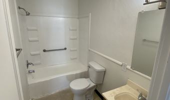 702 W 23rd St, Anderson, IN 46016