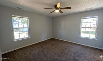43 Southern Magnolia Dr, Beaufort, SC 29907