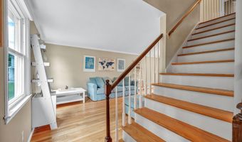 7 Beechwood Cir, Cromwell, CT 06416