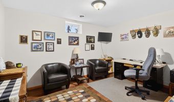 2038 12th St, Belle Fourche, SD 57717