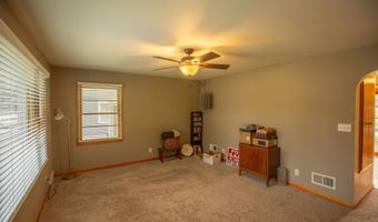 1308 E State St, Algona, IA 50511