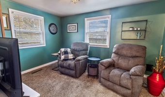 1917 Arthur St, Caldwell, ID 83605