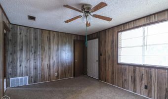 300 Patterson St, Bay, AR 72411