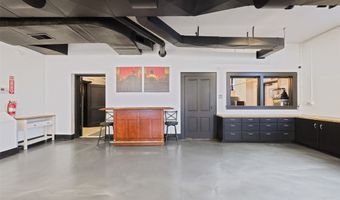 14760 Gaskill Dr NE, Alliance, OH 44601