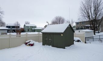 208 13th St SW, Altoona, IA 50009