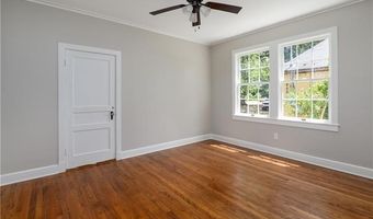 2913 HILL St, Alexandria, LA 71301