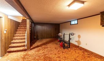 1510 Plainview Ln, Albert Lea, MN 56007