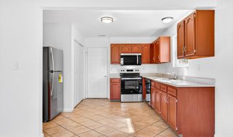 8040 Maple Stream Blvd, Indianapolis, IN 46217