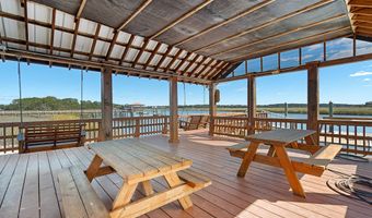 7 Holbrook Dr, Beaufort, SC 29902