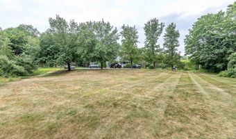 33 Merrimack Rd C, Amherst, NH 03031