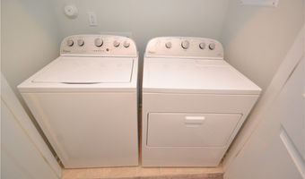 1405 Luxor Dr, Apex, NC 27502