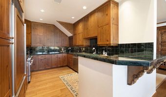 205 Bear Paw C302, Avon, CO 81620