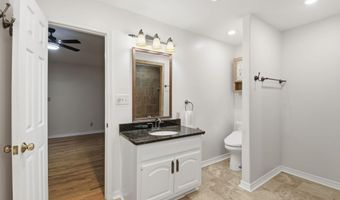 14767 Woodland Rd, Athens, AL 35613