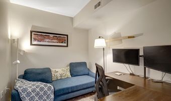 2220 N FAIRFAX Dr 308, Arlington, VA 22201