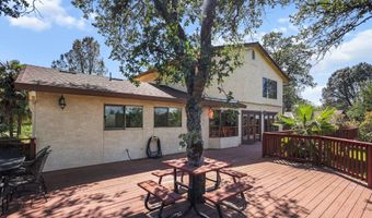 17710 China Gulch Dr, Anderson, CA 96007