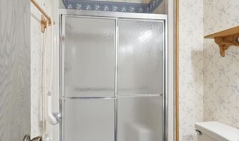 8526 SE 70th Ter, Baxter Springs, KS 66713