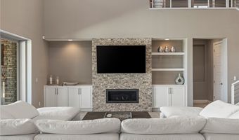 2 Olympia Outlook Dr, Las Vegas, NV 89141