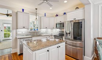 18 Oak Pond Psge, Beaufort, SC 29906