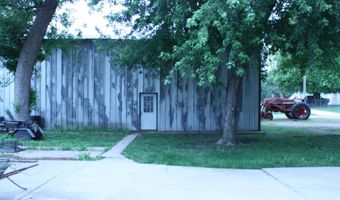 1621 10th St, Aurora, NE 68818