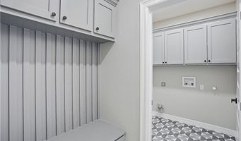 151 N 9th St, Aransas Pass, TX 78336