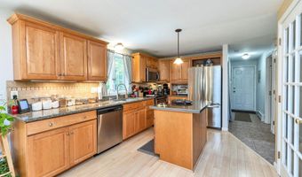 5 Captain Danforth Ln, Amherst, NH 03031