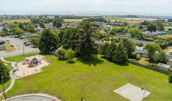 1741 Benjamin Ct, Arcata, CA 95521