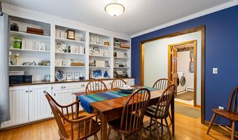 40 Pheasant Run Rd, Belgrade, ME 04917