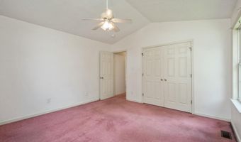 114 MEADOW GREEN Ct, Amherst, VA 24521