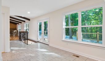 251 S Taxiway Dr, Albany, KY 42602