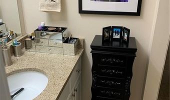 11 College Hill Rd 5A, Warwick, RI 02886