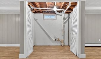 45 Hamden Rd, Cranston, RI 02920