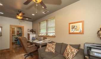 364 E 1600 Rd, Baldwin City, KS 66006