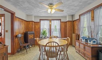 64 Dyer Ave, East Providence, RI 02915