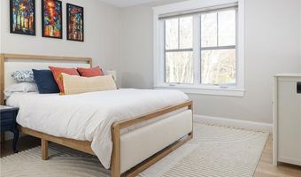 450 Carrs Pond Rd, East Greenwich, RI 02818