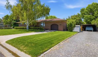 1807 11th St, Cody, WY 82414