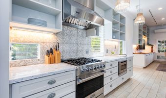 75-693 PAAI Pl, Kailua Kona, HI 96740