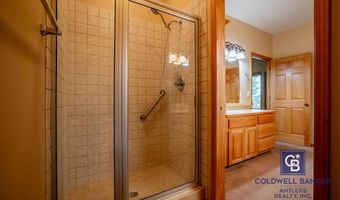 33 Road 3DX, Cody, WY 82414