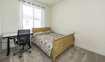 1858 Upland Dr, Ann Arbor, MI 48105