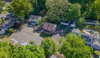 180 Dupont Pl, Bridgeport, CT 06611