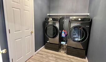 4240 SONIA Ct, Alexandria, VA 22309