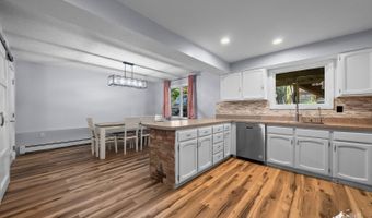 12811 Silver Spruce Dr, Anchorage, AK 99516